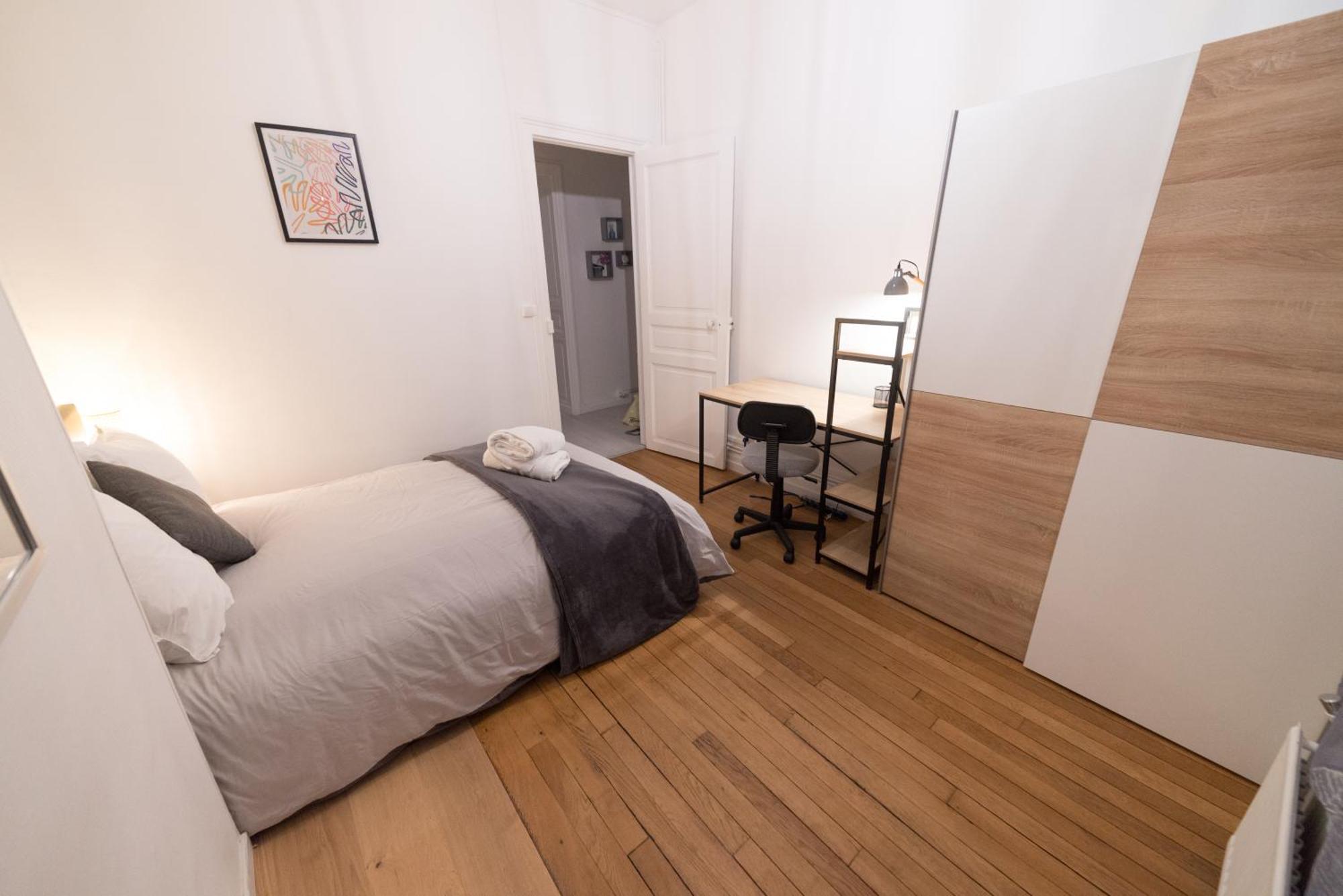 Suite Double Fabriques, 2 Bedrooms, Central, Parking Nearby, Self Checkin Nancy Exterior photo