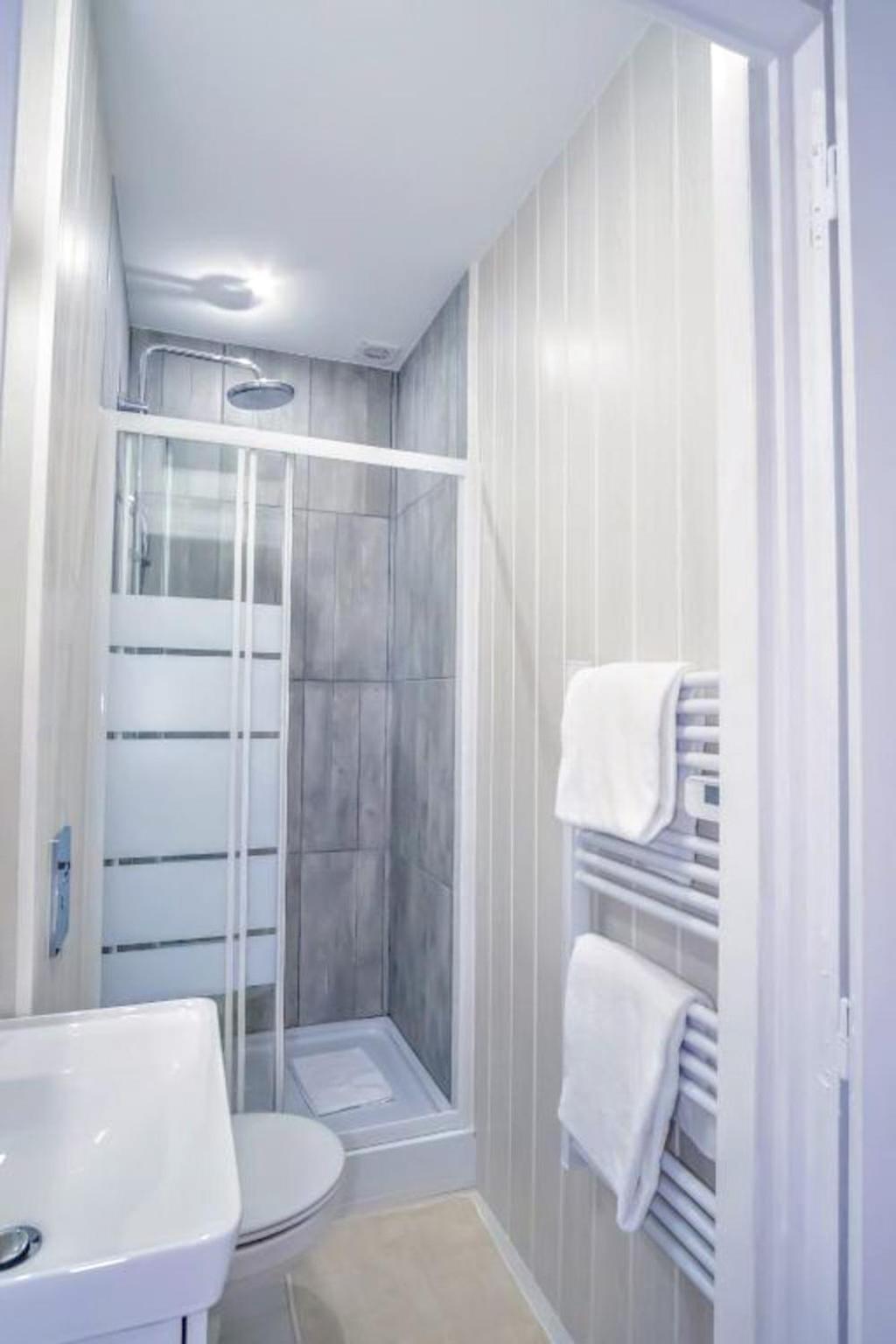 Suite Double Fabriques, 2 Bedrooms, Central, Parking Nearby, Self Checkin Nancy Exterior photo